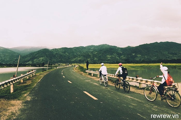 Easy Rider Dalat Motorbike Tour to Hoi An