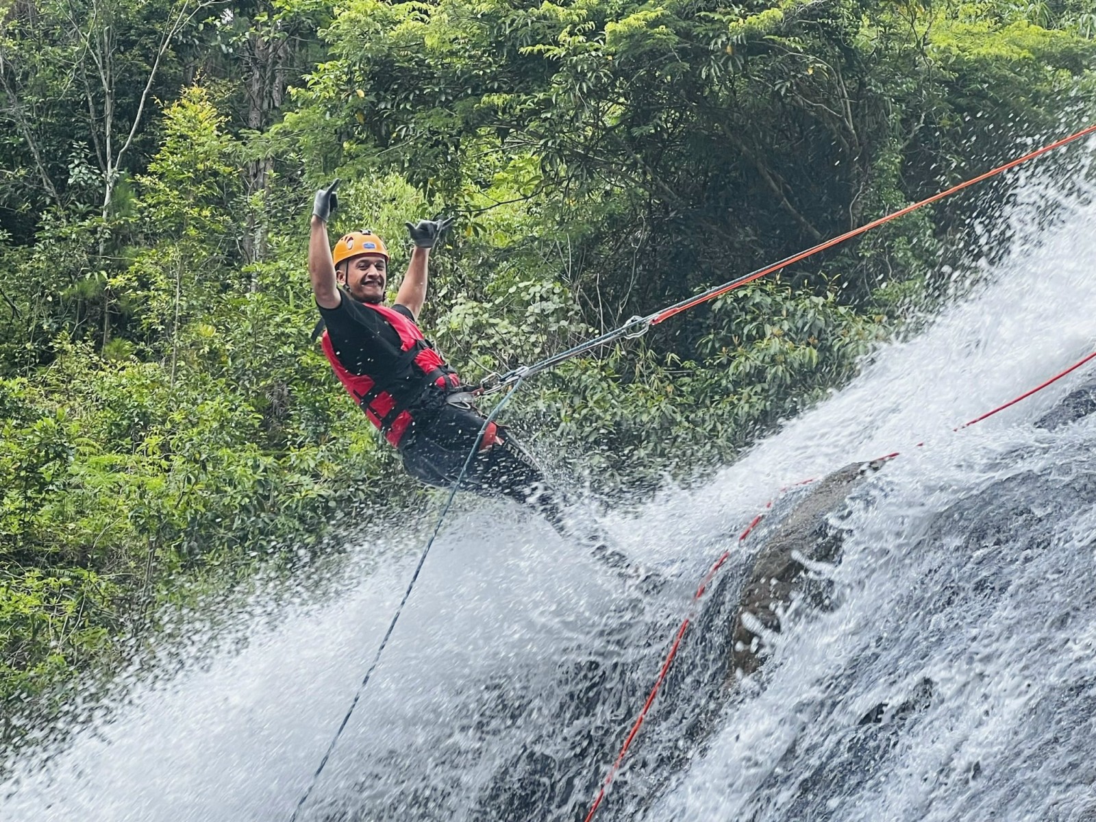 Canyoning Tour Dalat 25m